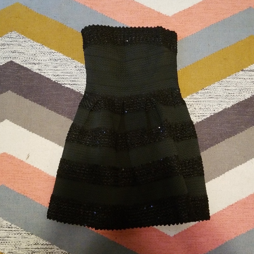 Cute mini wedding dress from Danity Hooligan!